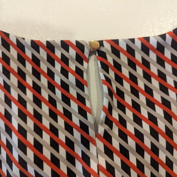 Calvin Klein Sleeveless Size Small Tunic in Black/Red/White/Tan - Picture 9 of 9